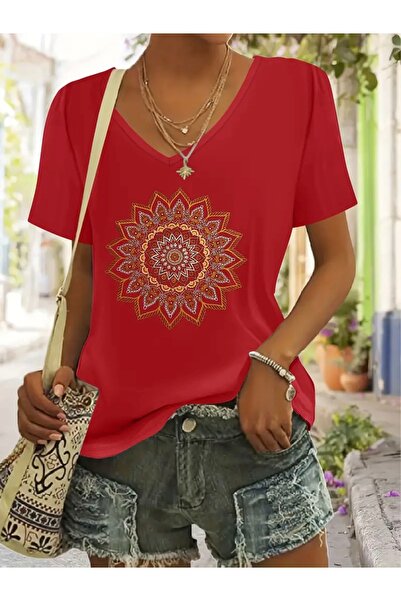 FUFLUNS تي شيرت نسائي كبير الحجم بياقة على شكل حرف V مطبوع عليه ماندالا