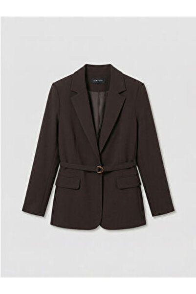 LC Waikiki artı-store Ceket yakalı ve uzun kollu kadın ceket, kapaklı ceplere...