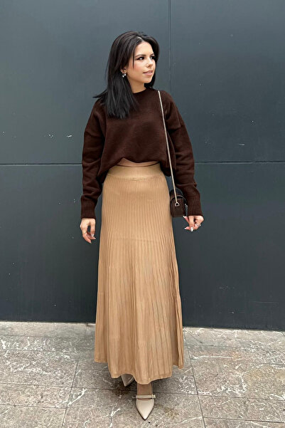sunfyre Women's New Season Elastic Waist Soft Textured Maxi Knitwear Skirt. S...