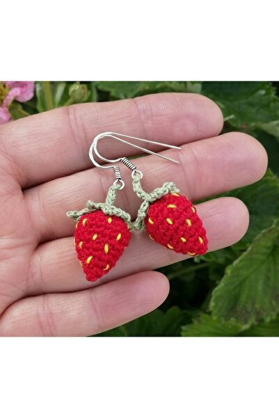 Velora Pinza 4 Pairs of Hand Knitted Strawberry Earrings