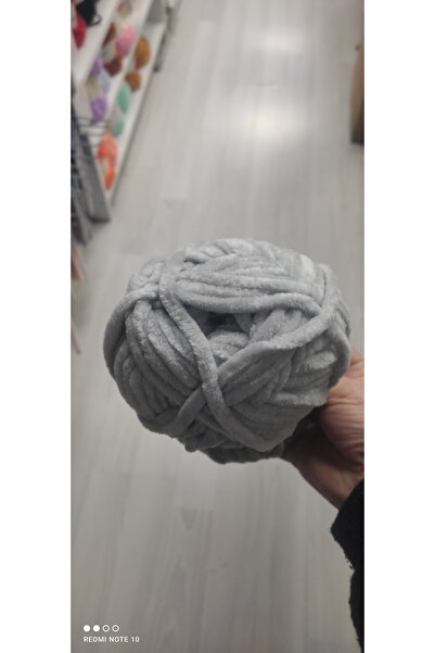 Kevser nur tuhafiye Pack of 5 Velvet Ropes in Light Gray Color