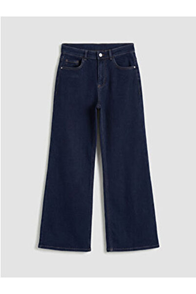 LC Waikiki بنطلون واسع الساقين من art plus store؛ يناسب منطقة الخصر والوركين،...