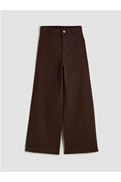 LC Waikiki بنطلون واسع الساقين من art plus store؛ يناسب منطقة الخصر والوركين،...