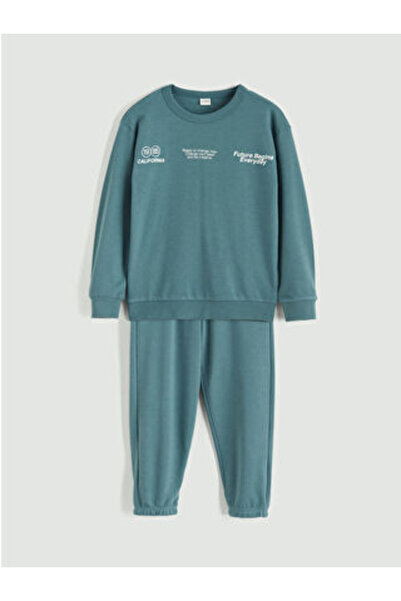 LC Waikiki Σετ για αγόρια από ύφασμα 3 κλωστών της plus-store, με λαιμόκοψη π...