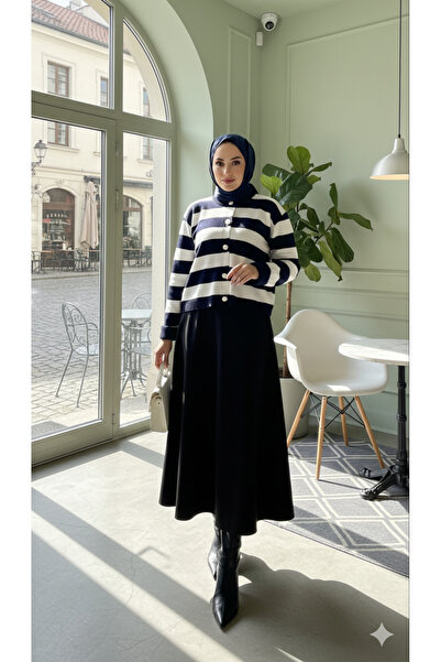 modasusev Striped Cardigan Skirt Set