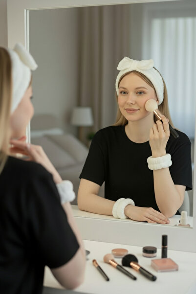 KANİNCHEN Women's Super Soft Spa Face Wash Elastic Hair Band Makeup Hair Band...