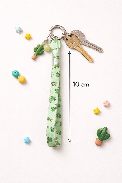 BY DİLEK ÇETİN ACCESSORY سلسلة مفاتيح بنمط الصبار