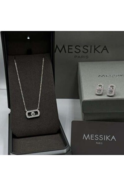 Generic Half Set in Beautiful Muska Design with Gift Accessories