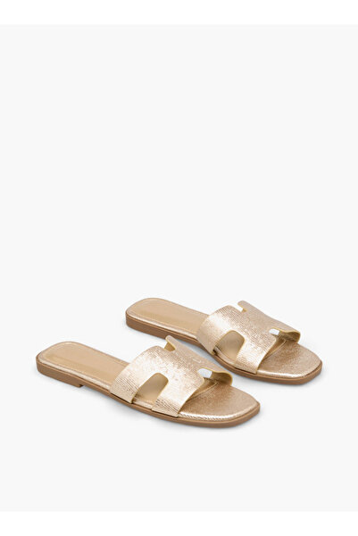Flora Bella by Shoexpress Women Textured Slide Sandals Ramadan Collection