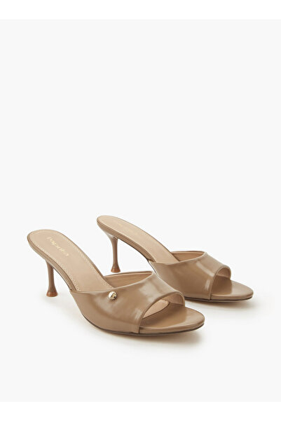 Paprika Women Flared Heel Sandals