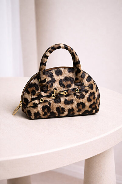 ARLEN STUDIO Kadın Leopar Desenli Mini El Çantası Şık ve Zarif Görünüm – Çapr...