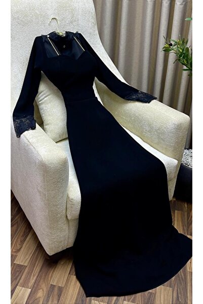 lamsuh harir Lian's dress