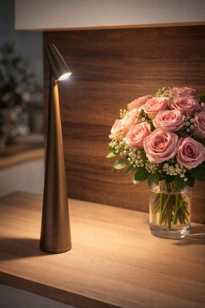 GIFT كشاف معدني بني مضيئة LED لاسلكي قابلة للشحن ذهبي 3 درجات (1 حبة )