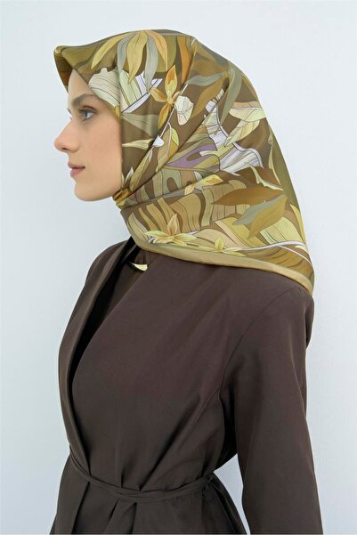 Armine Eșarfă de mătase 50 Sura 9500D