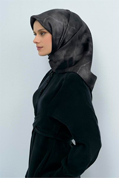 Armine 85 Twill Silk Scarf 9501D