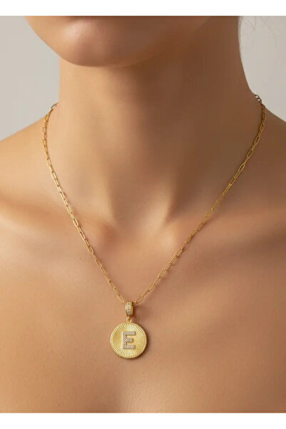 BİJU YILMAZ قلادة على شكل حرف E من الفولاذ الذهبي - 25-clkk206