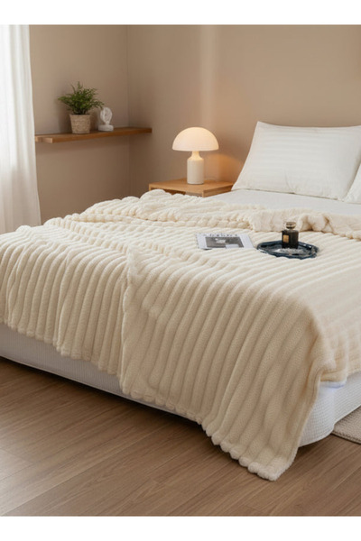 LUNA HOME بطانية مخططة فائقة النعومة، لون حليبي.