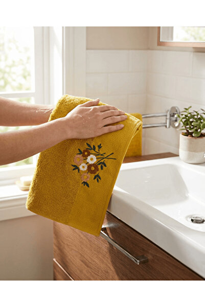 Vannes Home Colorful Punch Embroidered 100% Cotton 2-Piece Hand and Face Towe...