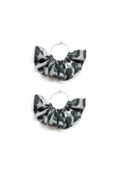 maia Women's silver-tone hoop earrings – khaki fabric beaded design