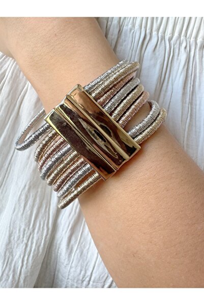 She Combines سوار من الحبل اللامع بتصميم إيطالي مع مشبك معدني كبير - لون فضي ...