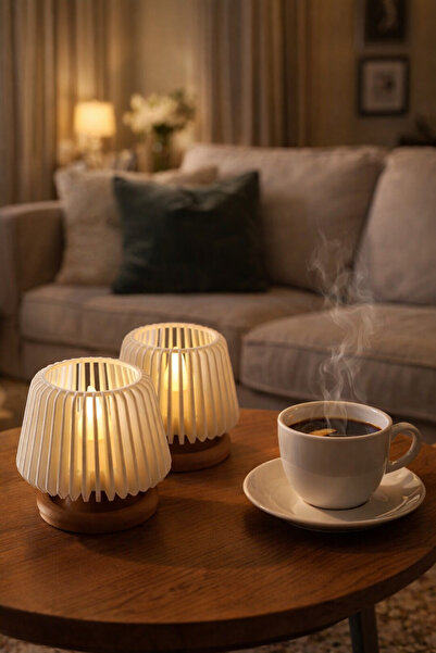 BENİMOLMALI Dekoratif Led Tealight Mumluk, Masaüstü Aydınlatma, yanında bir s...