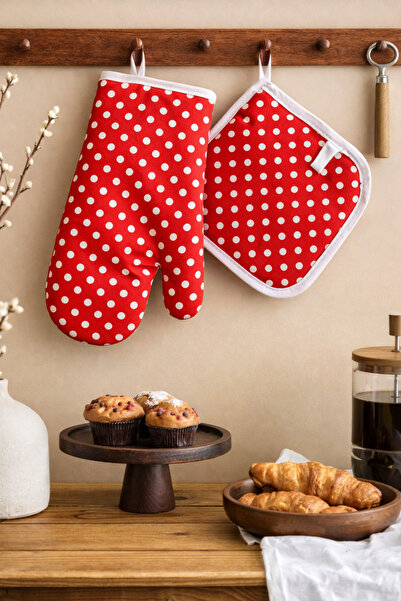 Serenova Fireproof and Heat Resistant Oven Gloves and Potholders