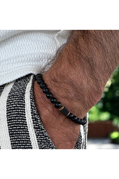 Ezera Evander Men's Bracelet on Elastic from Matte Onyx and Lava Stone