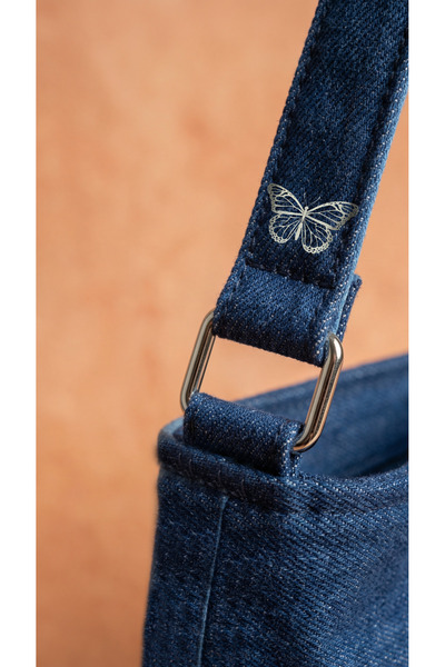 ENZİM JEANS حقيبة كتف نسائية من قماش الدنيم مع حزام من قماش الدنيم