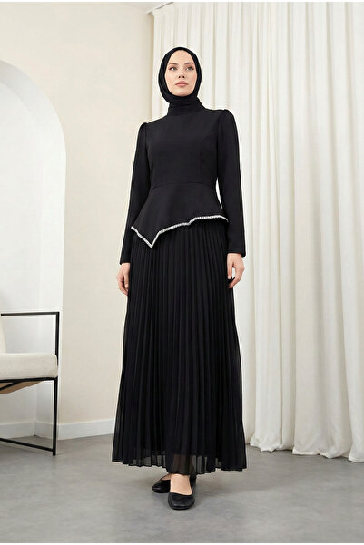 MODAQU Pleated Skirt Crepe Dress - Black