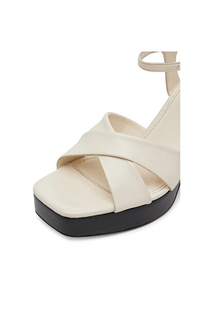 Gino Rossi ecru sandals for women ALIA-118081