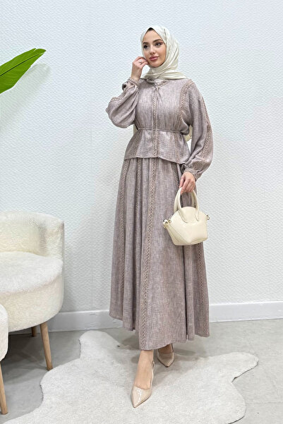 Tesettür Diyarı طقم حجاب ناتيا من قماش الكتان المزين بالدانتيل - مينك