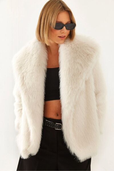 Hiccup LUCCI Oversize Faux Fur Coat