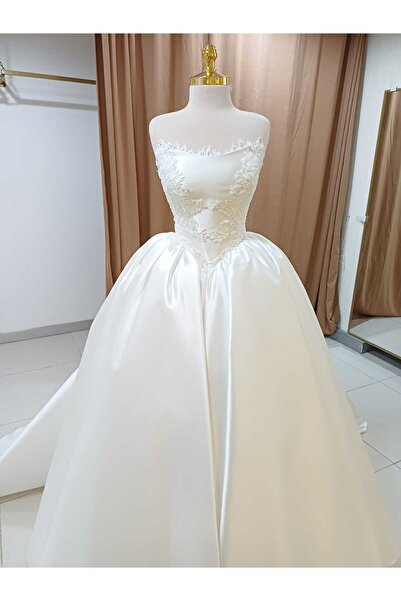 Zöhra avcı gelinlik ve moda SATEN PRENSES MODEL DANTEL DETAYLI GELİNLİK