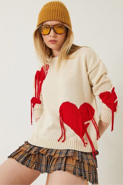 Hiccup Knitted sweater with fringe and heart Bianco Lucci
