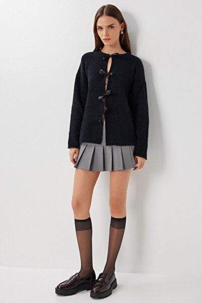 Hiccup ISTANBUL Ribbed textured knit cardigan with drawstring closure