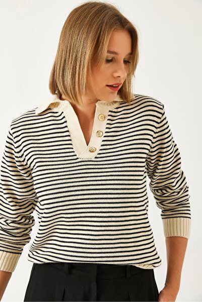 Hiccup Bianco Lucci striped knit sweater with polo collar and button detail