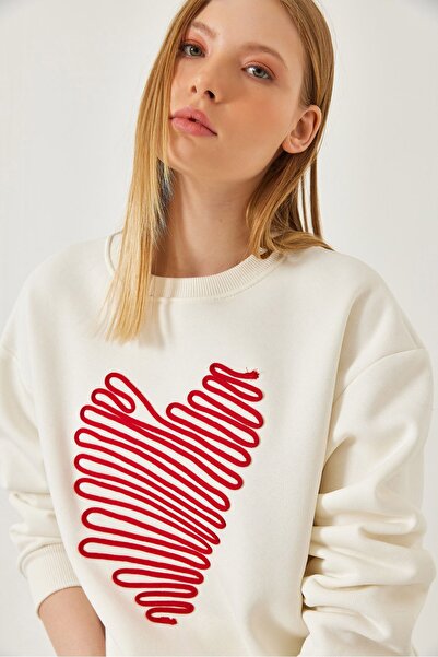 Hiccup LUCCI sweatshirt with heart embroidery