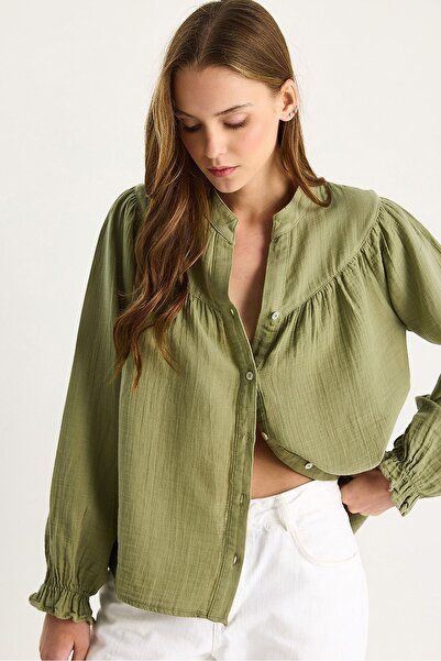 Hiccup Textured V-neck button-down shirt