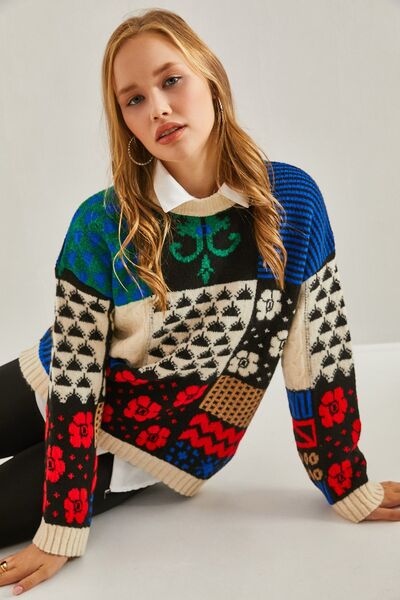 Hiccup Chunky knit sweater with abstract ribs and round collar LUCCI