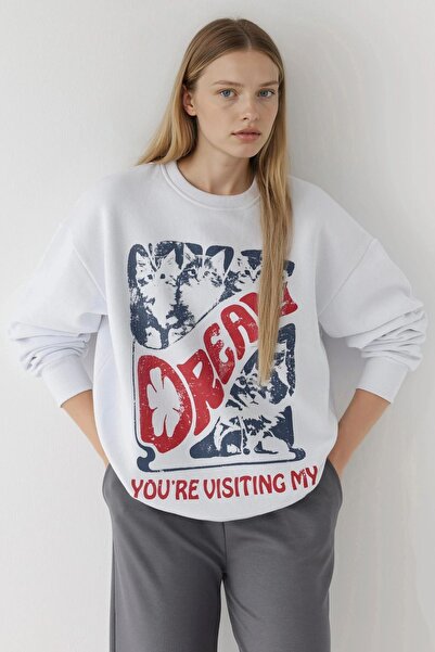 Hiccup Baskılı Yuvarlak Yaka Sweatshirt