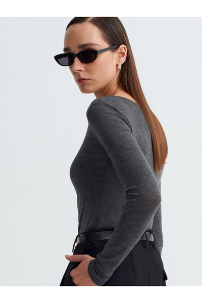 Dilvin 32482 100% Wool Boat Neck Top-Fume M.