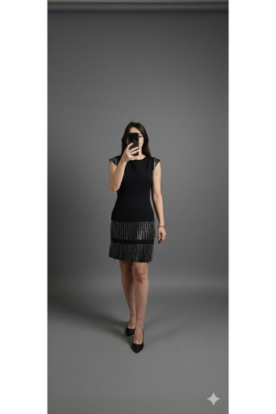 Roosbutik Kristal Saçaklı Siyah Mini Elbise