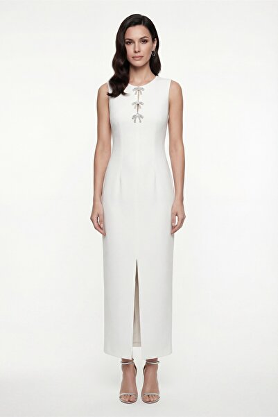 Lafaba Kadın Beyaz Yırtmaçlı Aksesuar Detay Maxi Abiye Elbise
