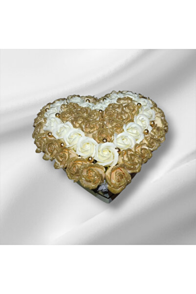 Mdd Flowers Heart Floral Arrangement