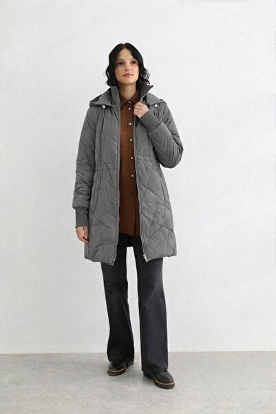 Doque 67035 YAKASI VE KOL UCU LASTIKLİ CEP DETAYLI KISA ANAROK KABAN