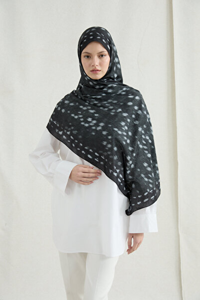 cs camellia scarf Bambi Kraş Shawl - Black