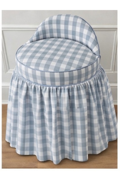 aramkhalej furnıture Elegant vanity chair with checkered fabric – a soft, cla...