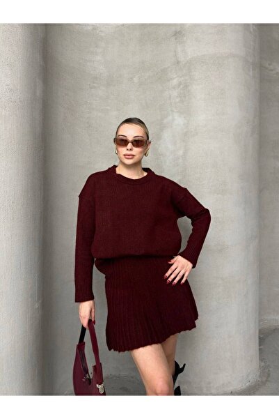 TrendParis Set tricotat din două piese cu fustă plisată