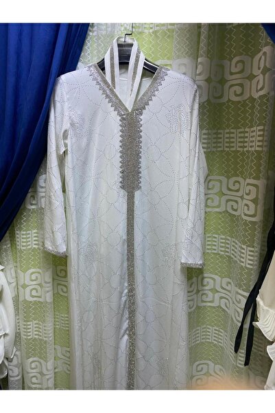 KALDE A soft, luxurious Ramadan jalabiya with a regal touch.