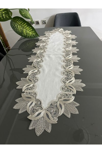 BRL ÇEYİZ HOME French Lace Linen Gardenia Luxury Laced Runner